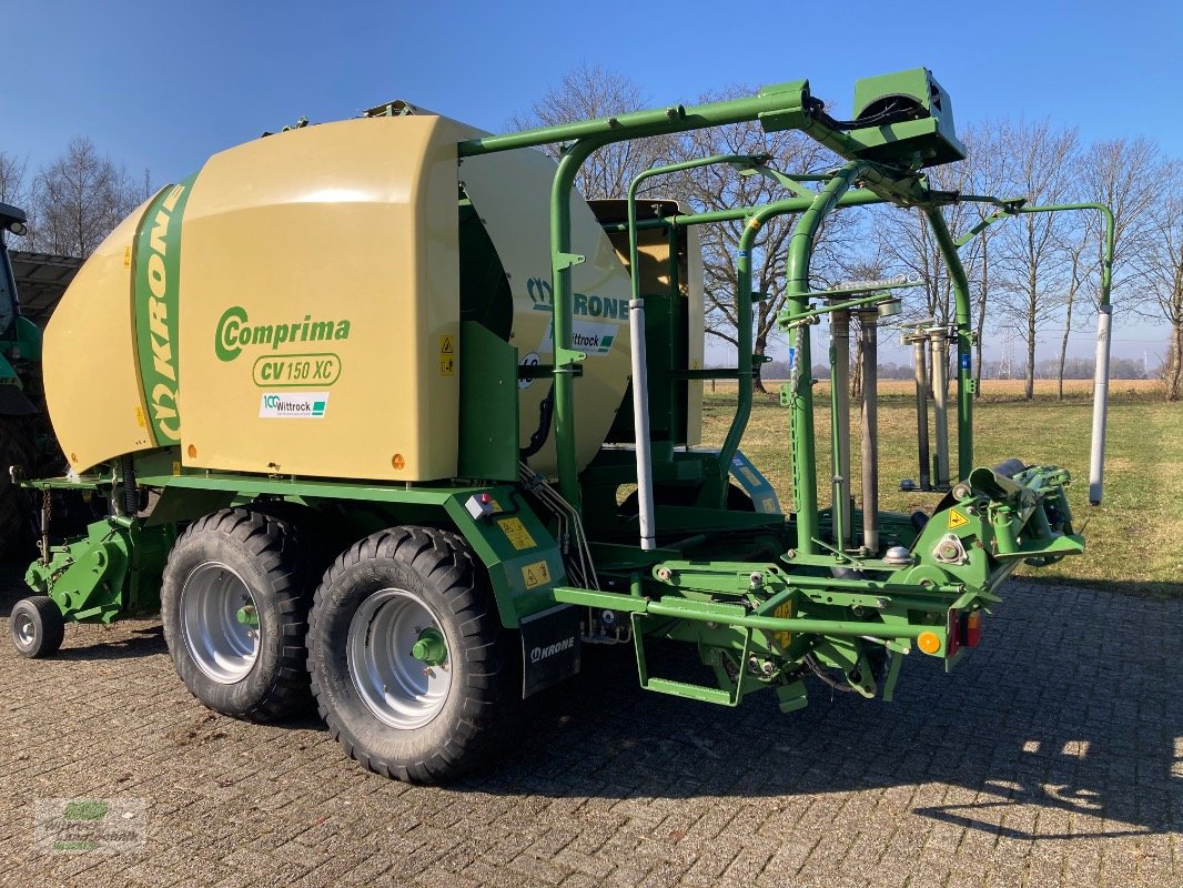 Rundballenpresse типа Krone Comprima CV 150 XC, Gebrauchtmaschine в Rhede / Brual (Фотография 14)
