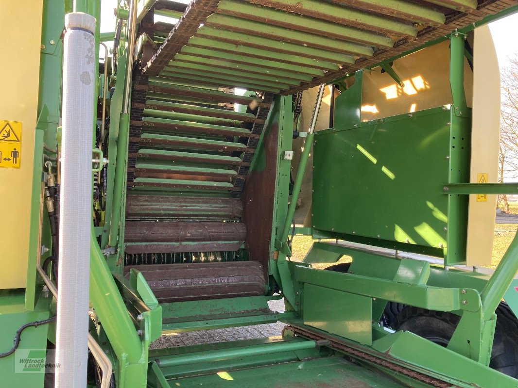 Rundballenpresse типа Krone Comprima CV 150 XC, Gebrauchtmaschine в Rhede / Brual (Фотография 7)