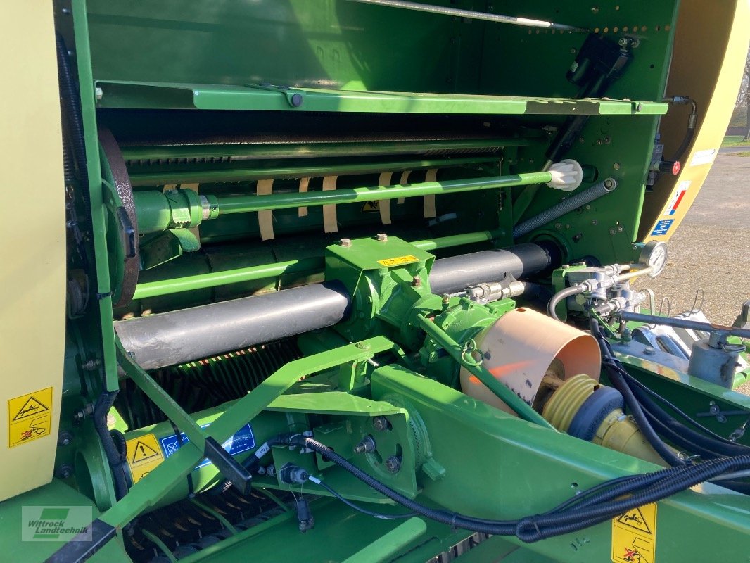 Rundballenpresse типа Krone Comprima CV 150 XC, Gebrauchtmaschine в Rhede / Brual (Фотография 13)