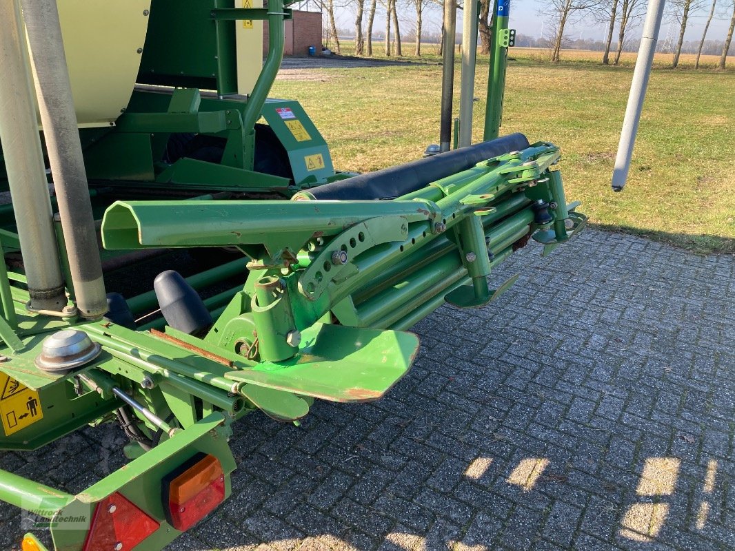 Rundballenpresse типа Krone Comprima CV 150 XC, Gebrauchtmaschine в Rhede / Brual (Фотография 9)