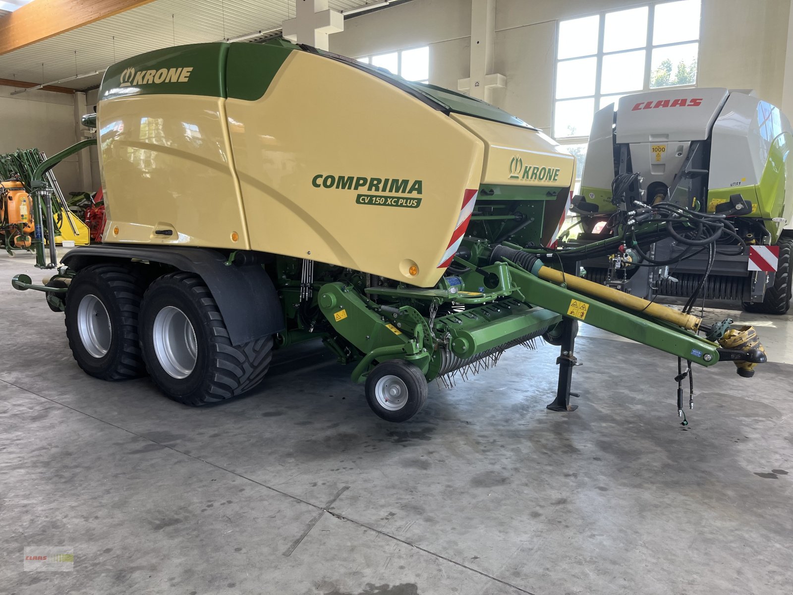 Rundballenpresse tip Krone Comprima CV 150 XC, Gebrauchtmaschine in Langenau (Poză 1)
