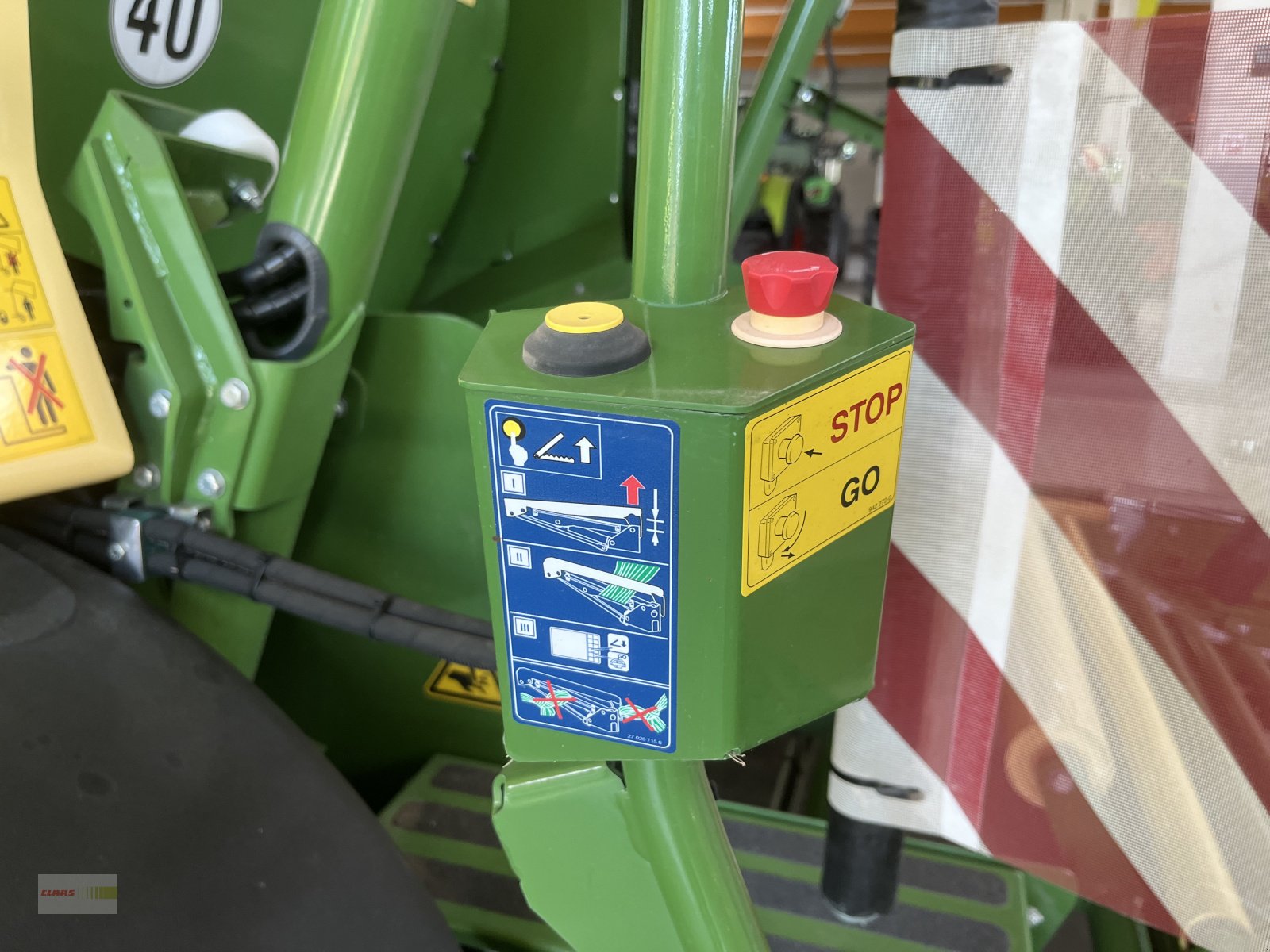 Rundballenpresse tip Krone Comprima CV 150 XC, Gebrauchtmaschine in Langenau (Poză 15)