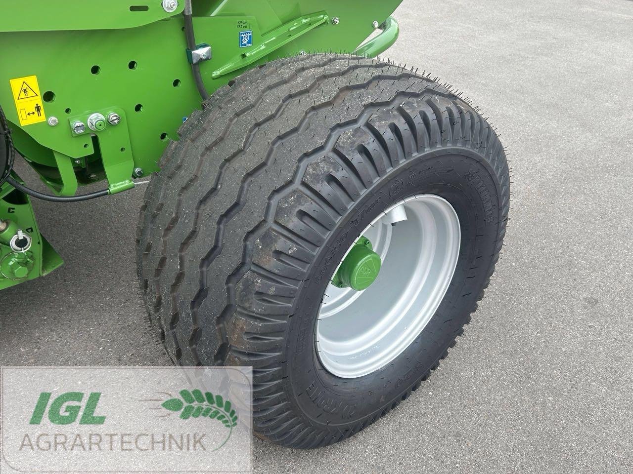 Rundballenpresse of the type Krone Comprima F 125 XC - RP702-11, Neumaschine in Nabburg (Picture 6)