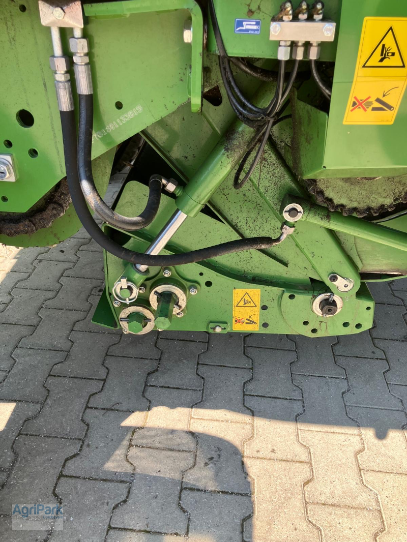 Rundballenpresse del tipo Krone COMPRIMA F 125 XC, Gebrauchtmaschine In Kirchdorf (Immagine 5)