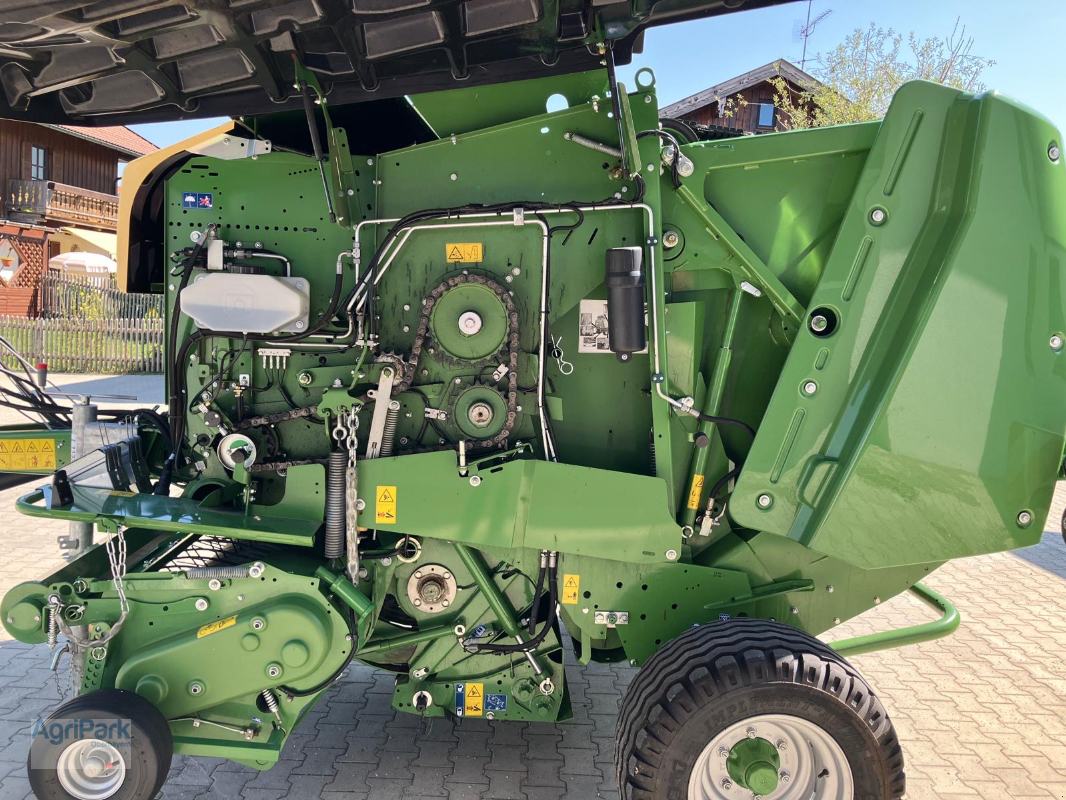 Rundballenpresse del tipo Krone COMPRIMA F 125 XC, Gebrauchtmaschine In Kirchdorf (Immagine 9)