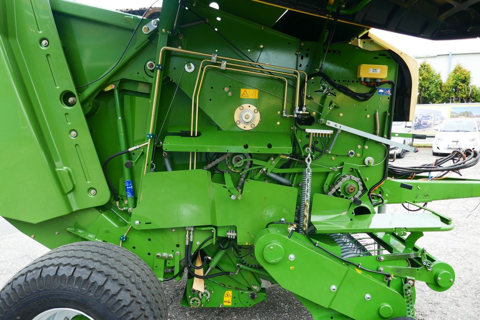 Rundballenpresse του τύπου Krone Comprima F 125 XC, Gebrauchtmaschine σε Villach (Φωτογραφία 7)