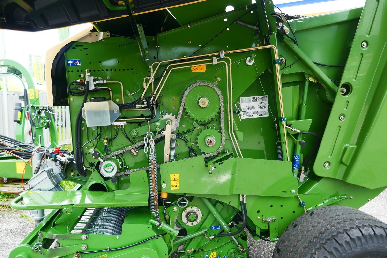 Rundballenpresse του τύπου Krone Comprima F 125 XC, Gebrauchtmaschine σε Villach (Φωτογραφία 5)