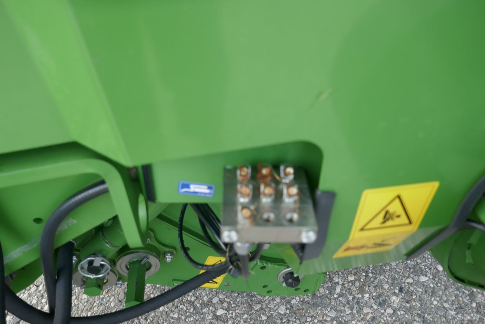 Rundballenpresse Türe ait Krone Comprima F 125 XC, Gebrauchtmaschine içinde Villach (resim 15)