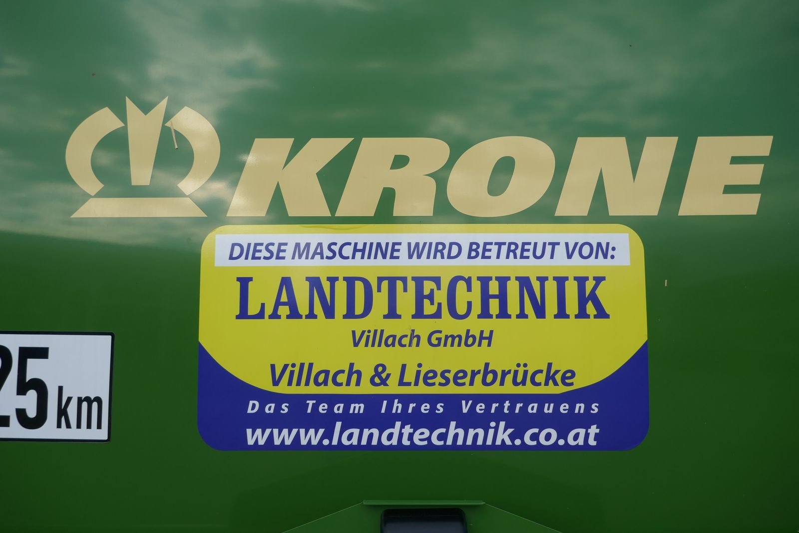 Rundballenpresse Türe ait Krone Comprima F 125 XC, Gebrauchtmaschine içinde Villach (resim 9)