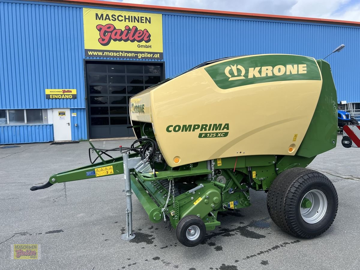 Rundballenpresse typu Krone Comprima F 125 XC, Neumaschine v Kötschach (Obrázek 1)