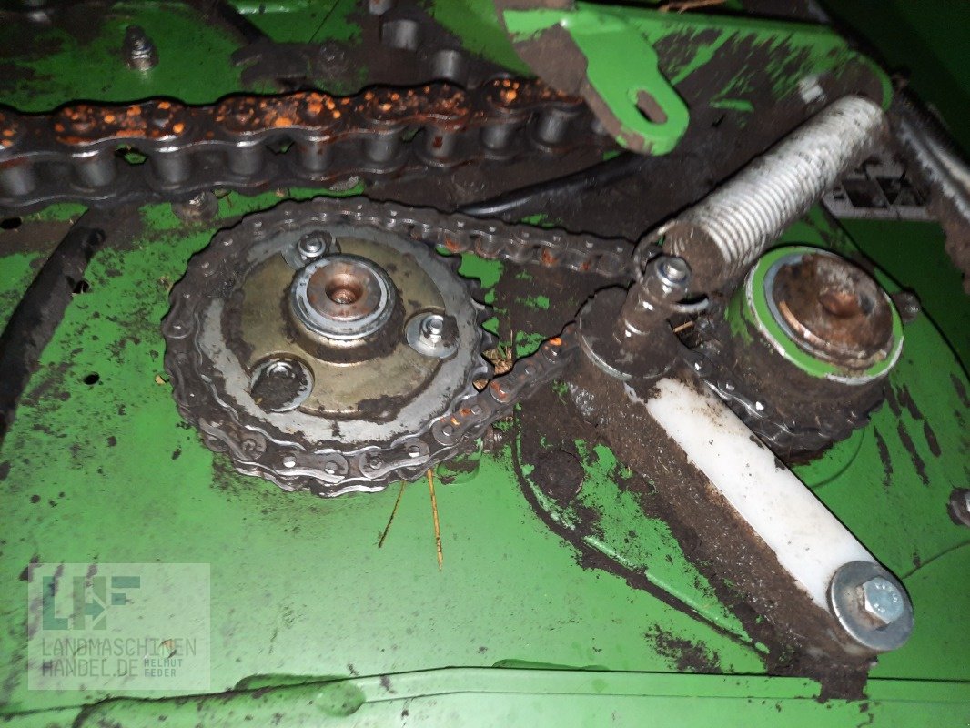 Rundballenpresse типа Krone Comprima F 155 XC, Gebrauchtmaschine в Burg/Spreewald (Фотография 10)