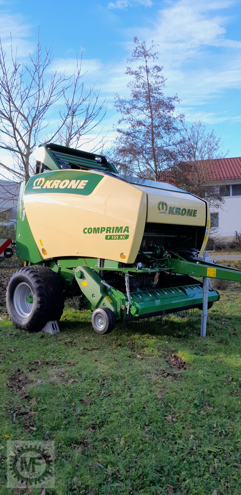 Rundballenpresse του τύπου Krone Comprima F 155 XC, Neumaschine σε Huglfing (Φωτογραφία 1)