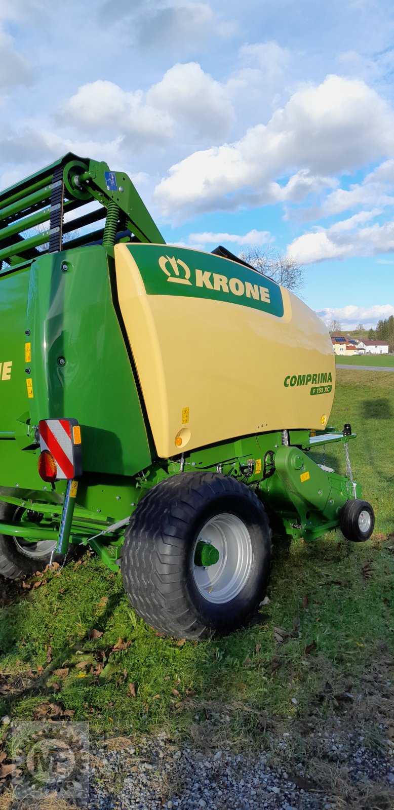 Rundballenpresse του τύπου Krone Comprima F 155 XC, Neumaschine σε Huglfing (Φωτογραφία 5)