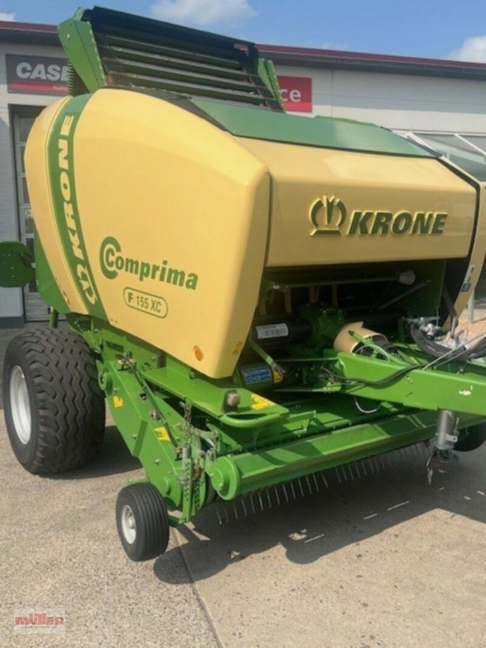 Rundballenpresse des Typs Krone Comprima F 155 XC, Gebrauchtmaschine in Holzhausen (Bild 1)