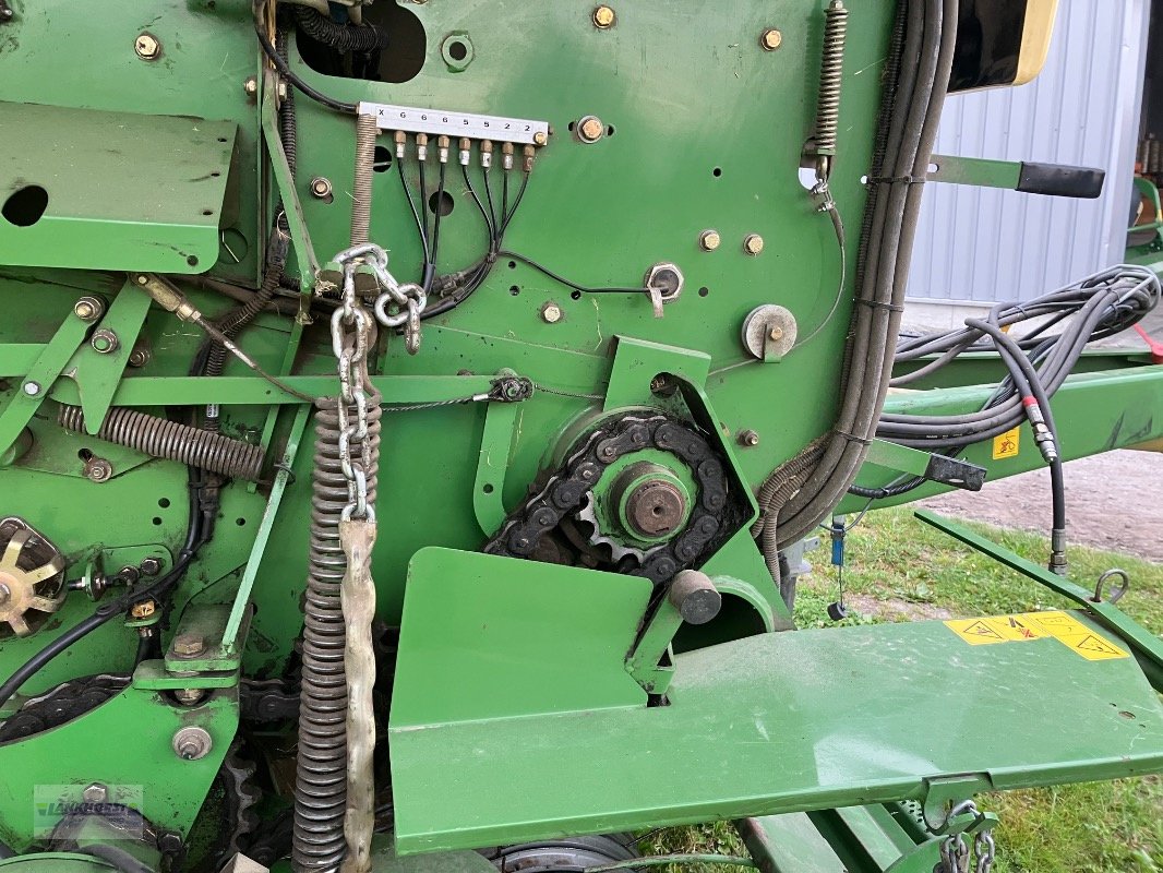 Rundballenpresse Türe ait Krone COMPRIMA F 155 XC, Gebrauchtmaschine içinde Aurich (resim 14)