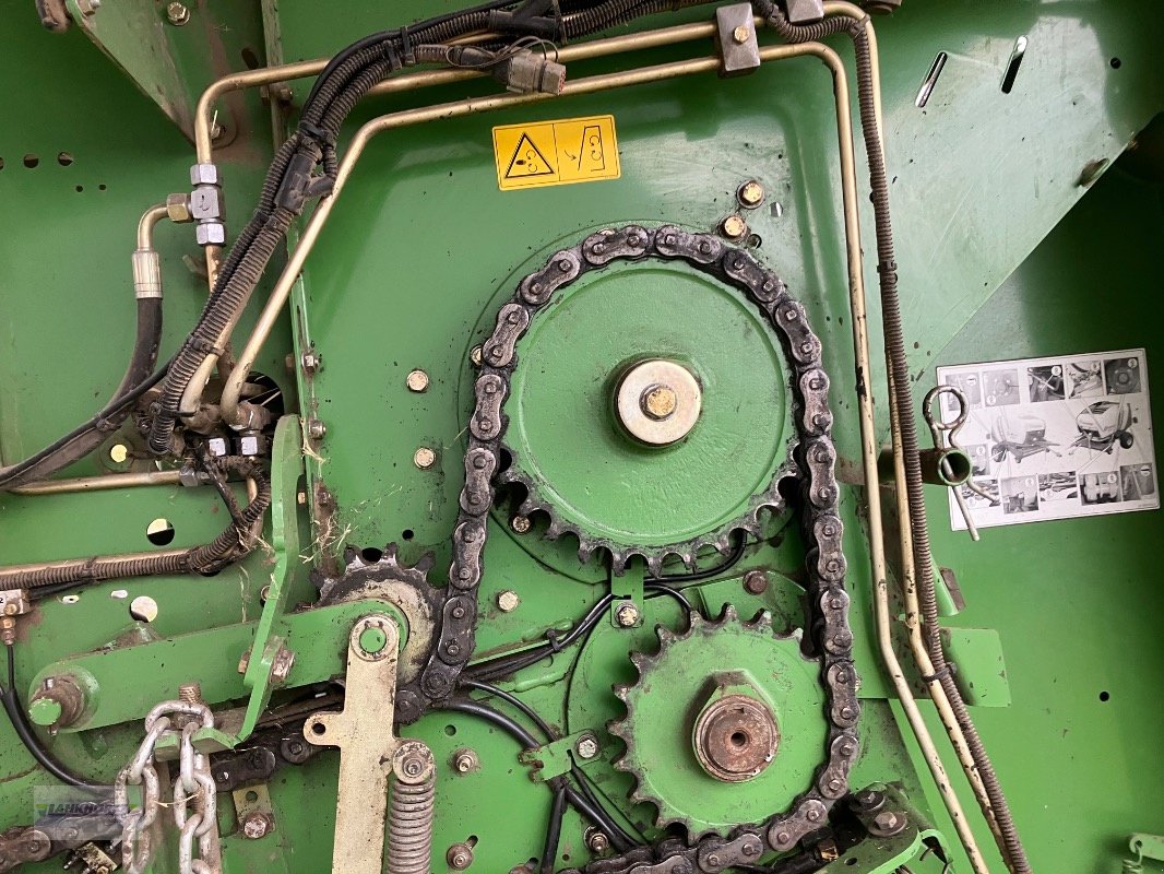 Rundballenpresse Türe ait Krone COMPRIMA F 155 XC, Gebrauchtmaschine içinde Aurich (resim 19)