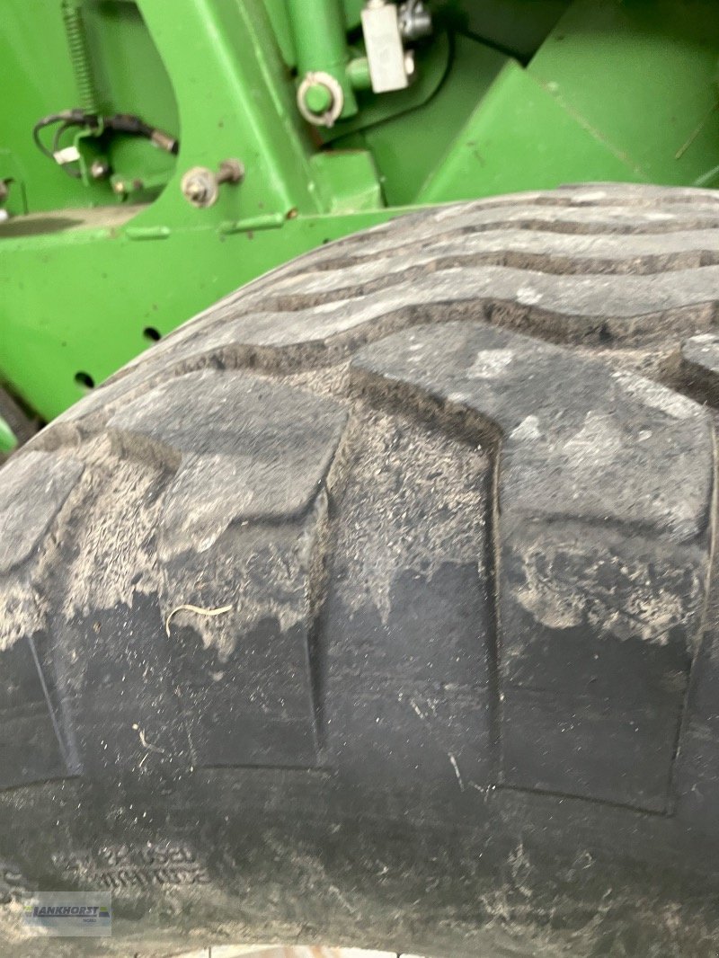 Rundballenpresse Türe ait Krone COMPRIMA F 155 XC, Gebrauchtmaschine içinde Aurich (resim 22)