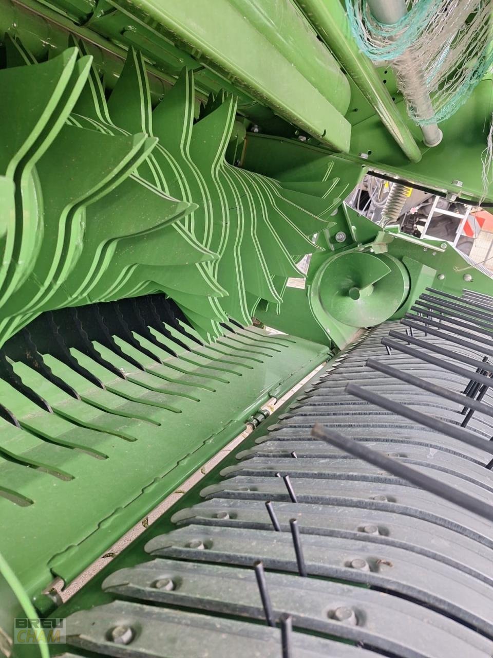 Rundballenpresse del tipo Krone Comprima F 155 XC, Neumaschine In Cham (Immagine 7)