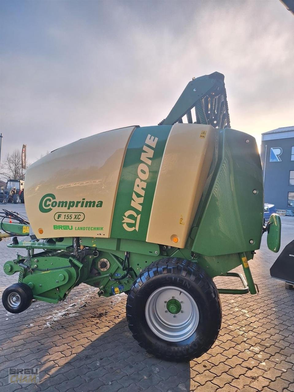 Rundballenpresse типа Krone Comprima F 155 XC, Gebrauchtmaschine в Cham (Фотография 3)