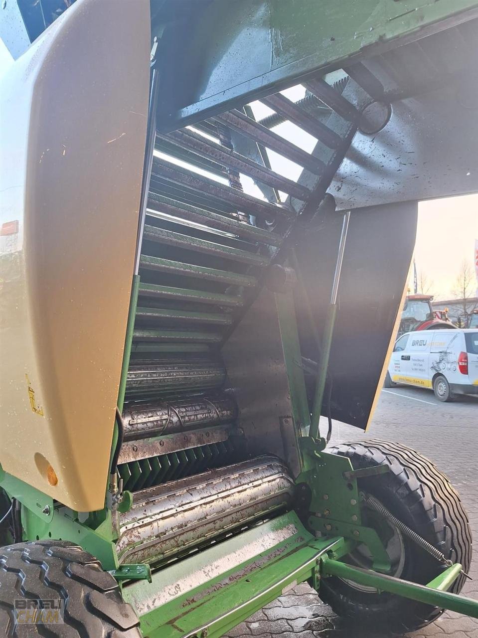 Rundballenpresse типа Krone Comprima F 155 XC, Gebrauchtmaschine в Cham (Фотография 8)