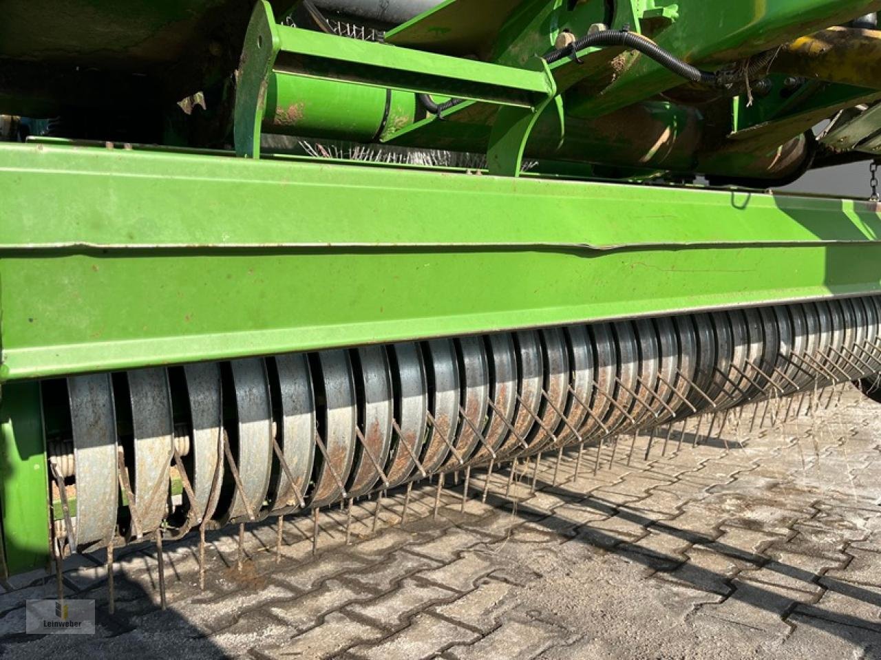 Rundballenpresse Türe ait Krone Comprima F 155 XC, Gebrauchtmaschine içinde Neuhof - Dorfborn (resim 7)