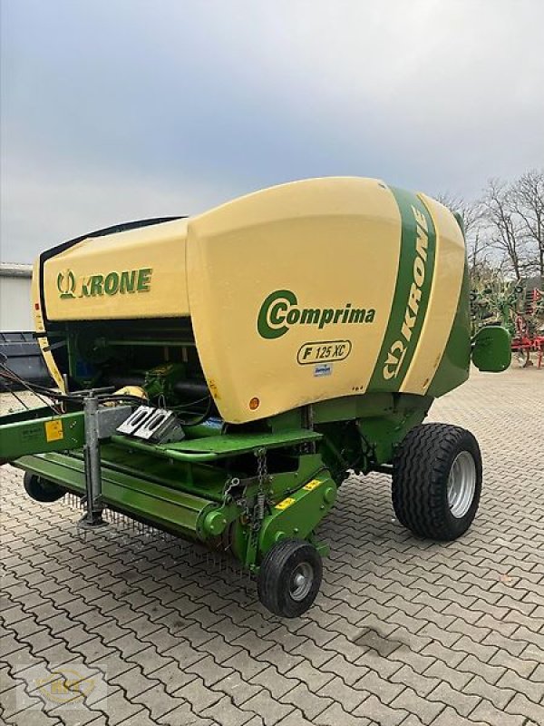 Rundballenpresse tipa Krone Comprima F125 XC, Gebrauchtmaschine u Mühlhausen-Görmar (Slika 1)