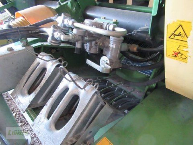 Rundballenpresse of the type Krone Comprima F125XC, Gebrauchtmaschine in Kaumberg (Picture 5)