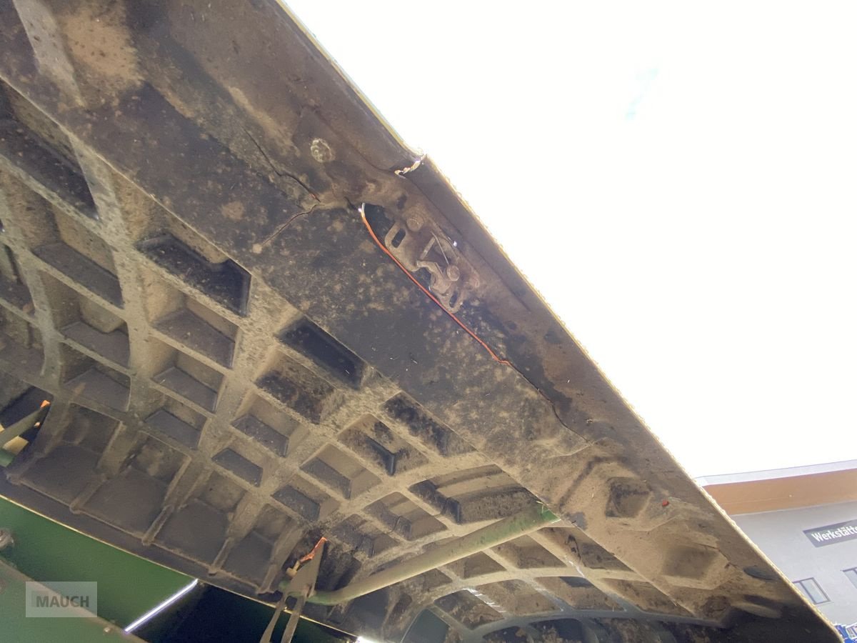 Rundballenpresse типа Krone Comprima F155XC, Gebrauchtmaschine в Burgkirchen (Фотография 21)