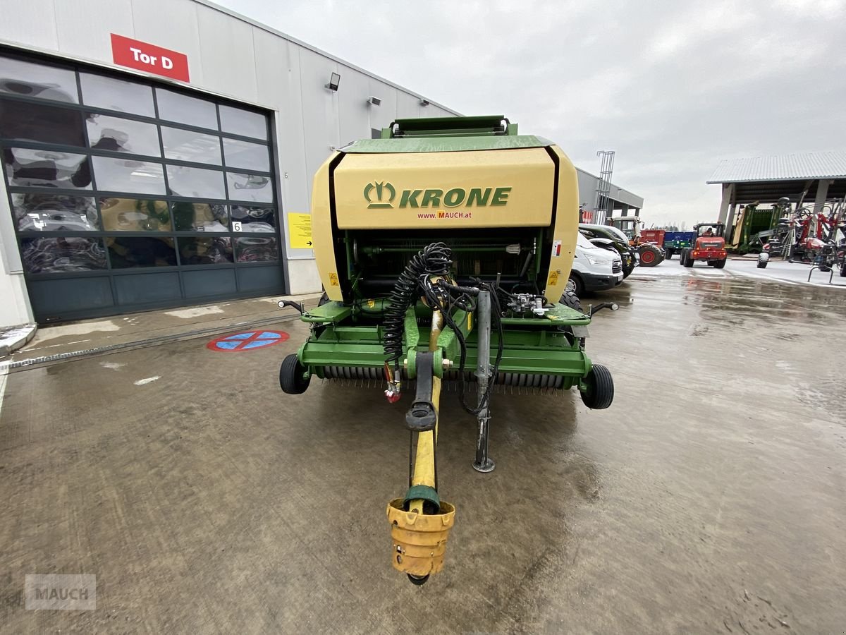 Rundballenpresse типа Krone Comprima F155XC, Gebrauchtmaschine в Burgkirchen (Фотография 2)
