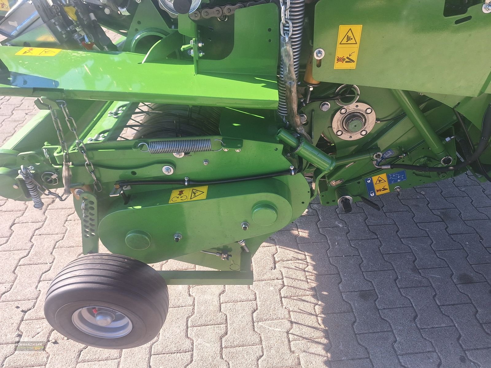 Rundballenpresse του τύπου Krone Comprima V 150 XC 17 Messer, Gebrauchtmaschine σε Aurolzmünster (Φωτογραφία 13)