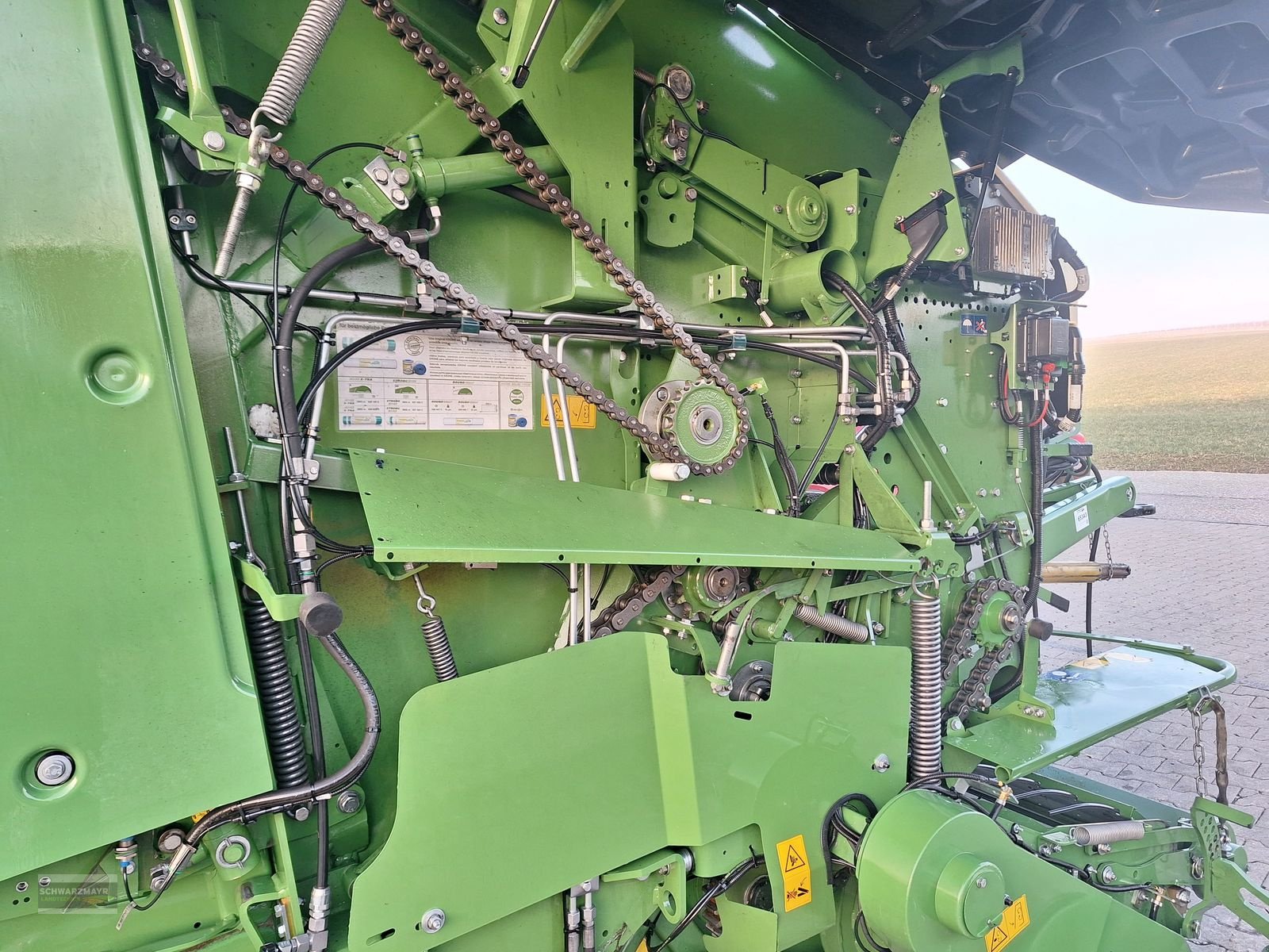 Rundballenpresse типа Krone Comprima V 150 XC PLUS 17 Messer, Gebrauchtmaschine в Aurolzmünster (Фотография 5)