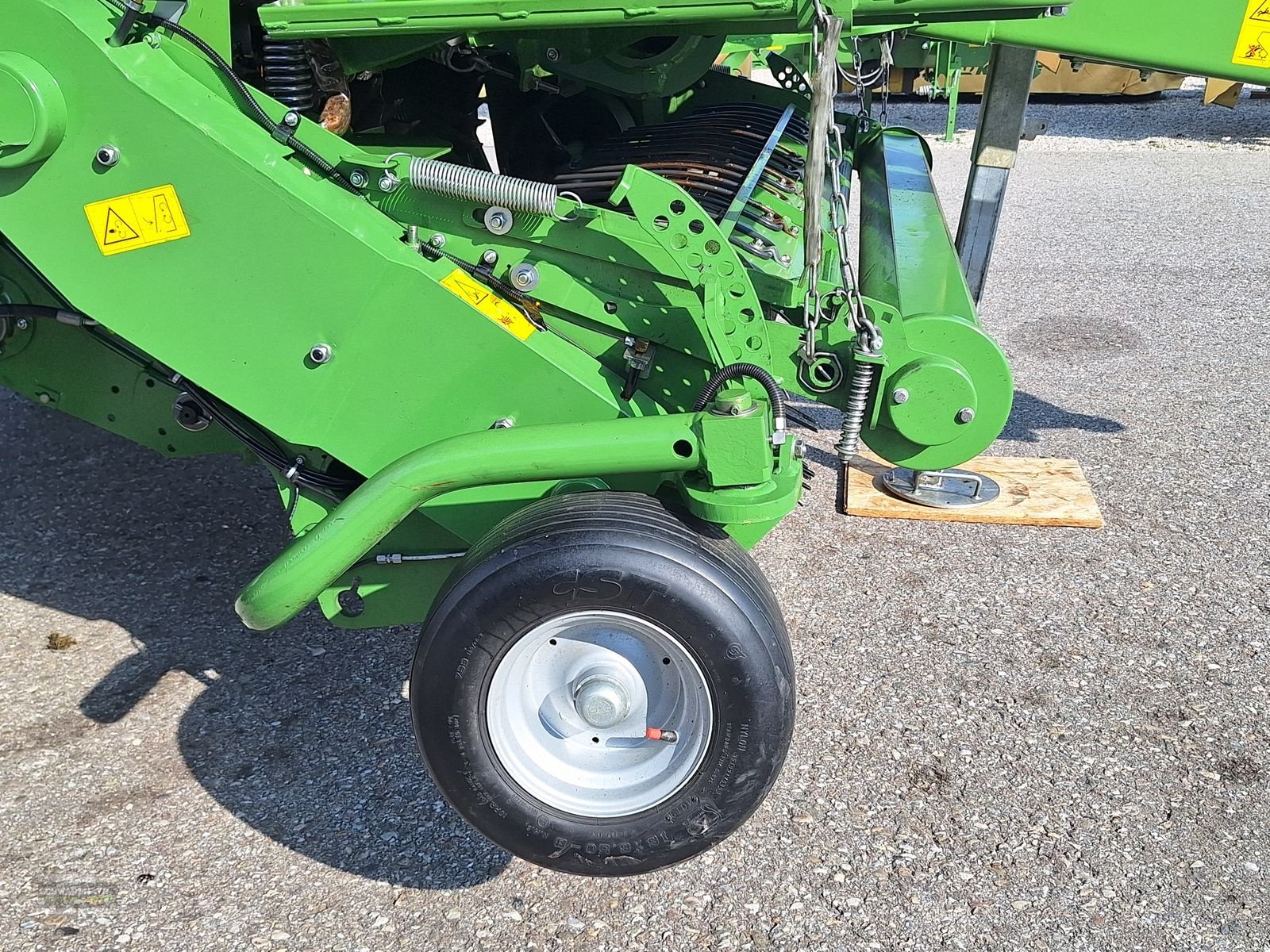 Rundballenpresse del tipo Krone Comprima V 150 XC Plus 26 Messer, Gebrauchtmaschine In Gampern (Immagine 21)