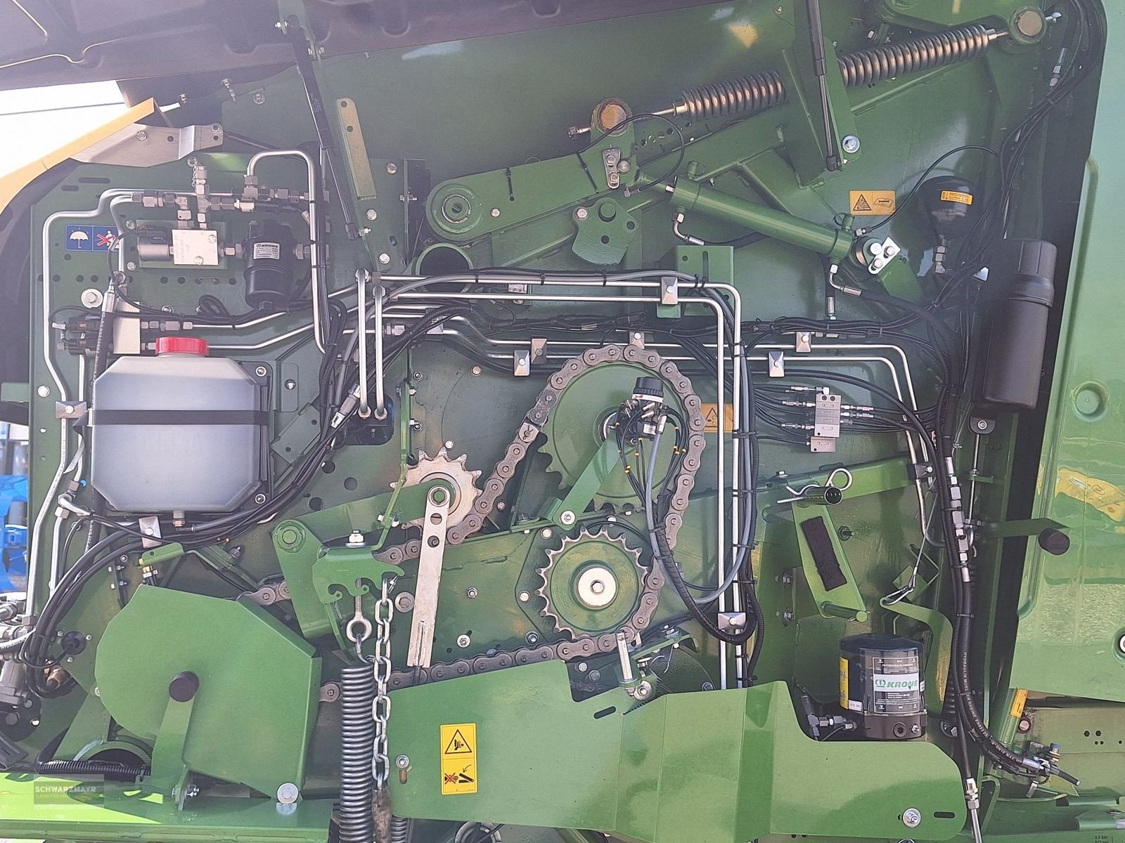 Rundballenpresse del tipo Krone Comprima V 150 XC Plus 26 Messer, Gebrauchtmaschine In Gampern (Immagine 16)