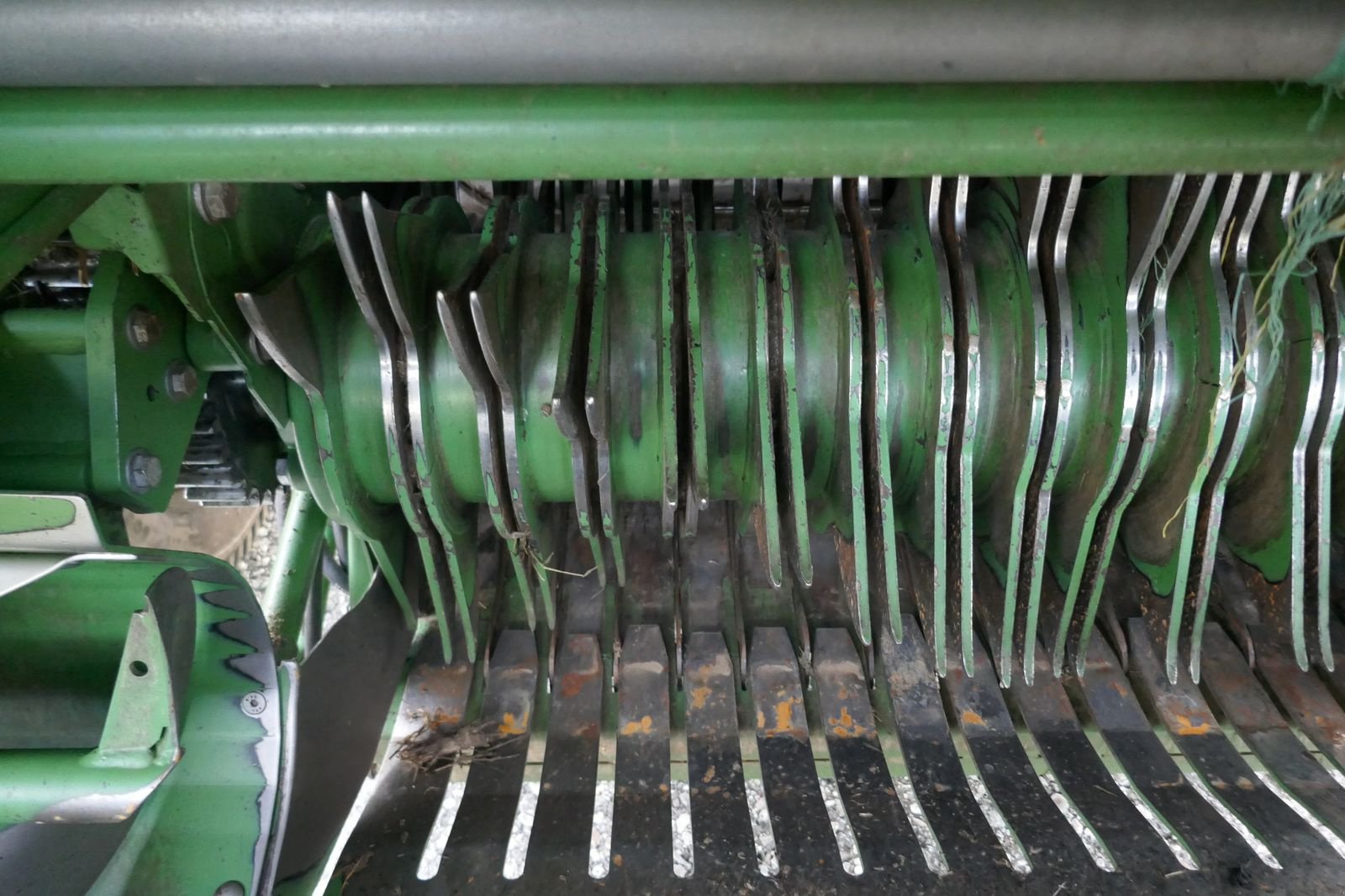 Rundballenpresse типа Krone Comprima V 150 XC Plus, Gebrauchtmaschine в Villach (Фотография 3)