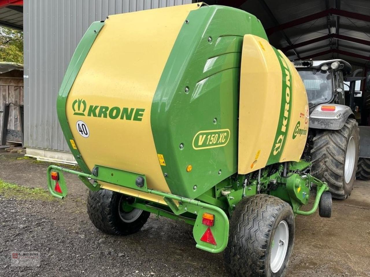 Rundballenpresse of the type Krone COMPRIMA V 150 XC X-TREME, Gebrauchtmaschine in Gottenheim (Picture 3)