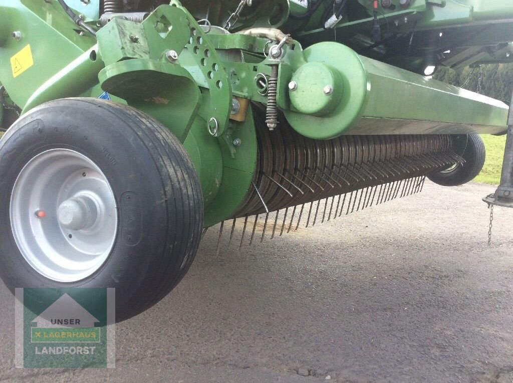 Rundballenpresse typu Krone Comprima V 150 XC, Gebrauchtmaschine v Kobenz bei Knittelfeld (Obrázek 9)