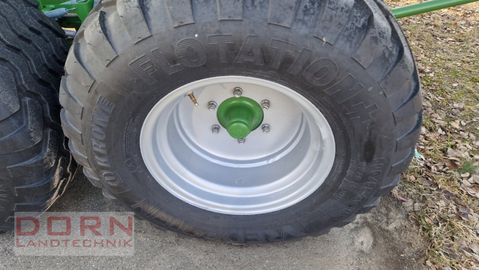 Rundballenpresse типа Krone Comprima V 150 XC, Neumaschine в Bruckberg (Фотография 6)