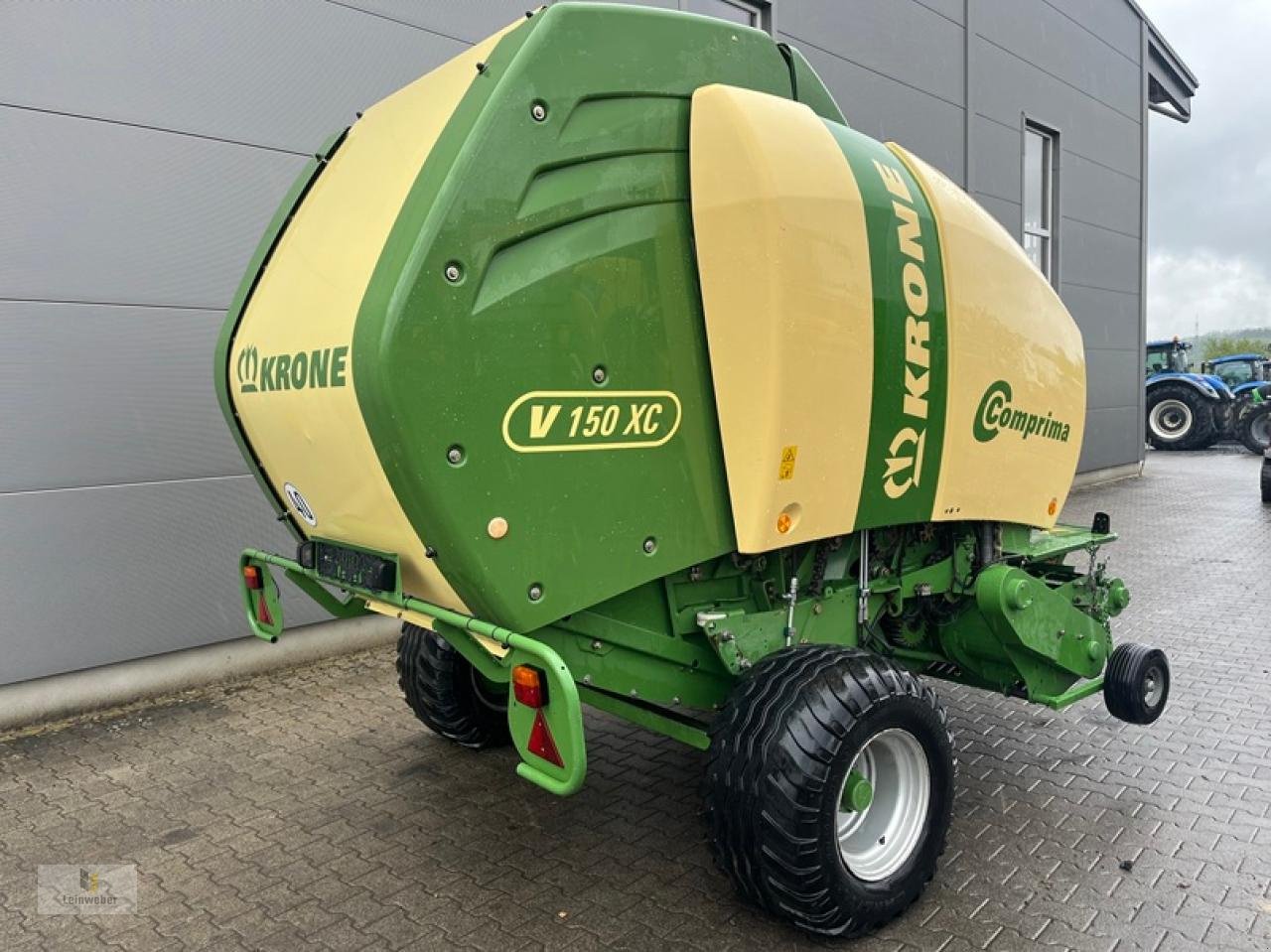 Rundballenpresse Türe ait Krone Comprima V 150 XC, Gebrauchtmaschine içinde Neuhof - Dorfborn (resim 3)