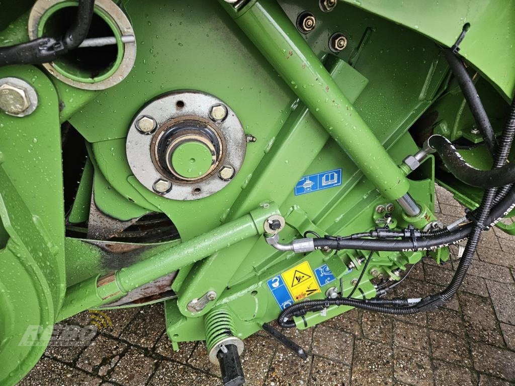 Rundballenpresse типа Krone Comprima V 150 XC, Gebrauchtmaschine в Visbek/Rechterfeld (Фотография 12)