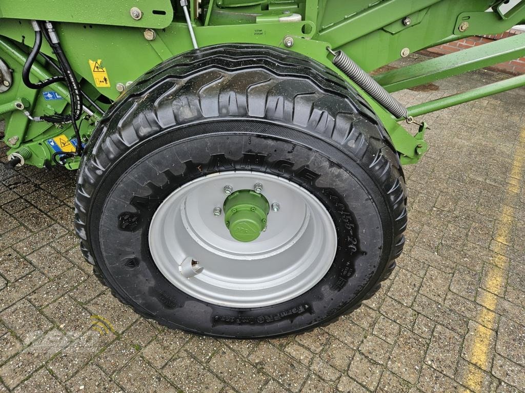 Rundballenpresse типа Krone Comprima V 150 XC, Gebrauchtmaschine в Visbek/Rechterfeld (Фотография 13)