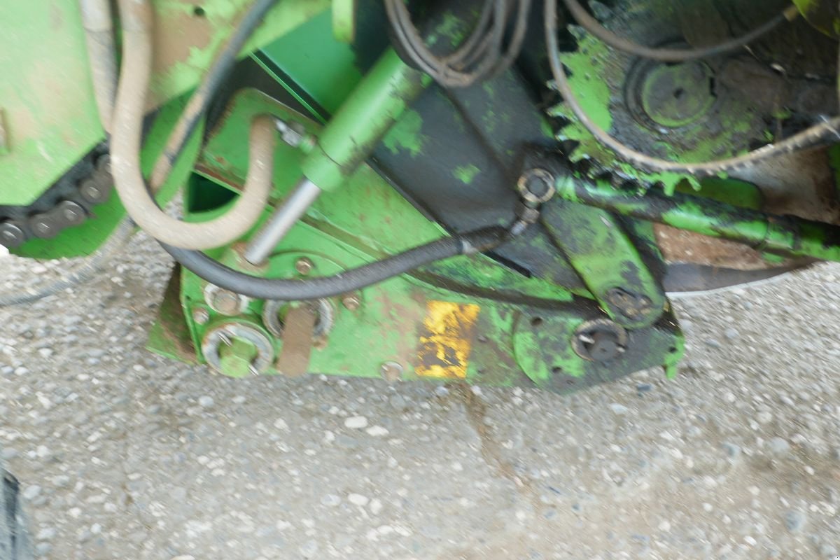 Rundballenpresse типа Krone Comprima   V 150 XC, Gebrauchtmaschine в Villach (Фотография 12)