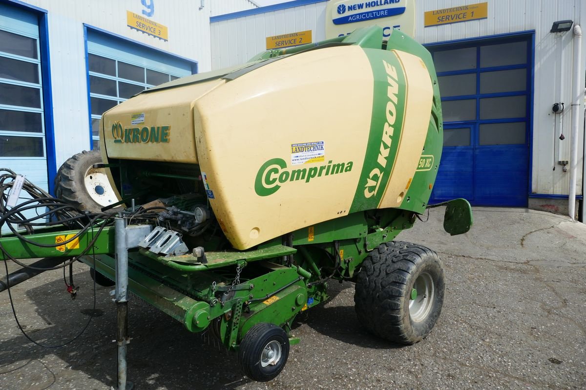 Rundballenpresse типа Krone Comprima   V 150 XC, Gebrauchtmaschine в Villach (Фотография 1)