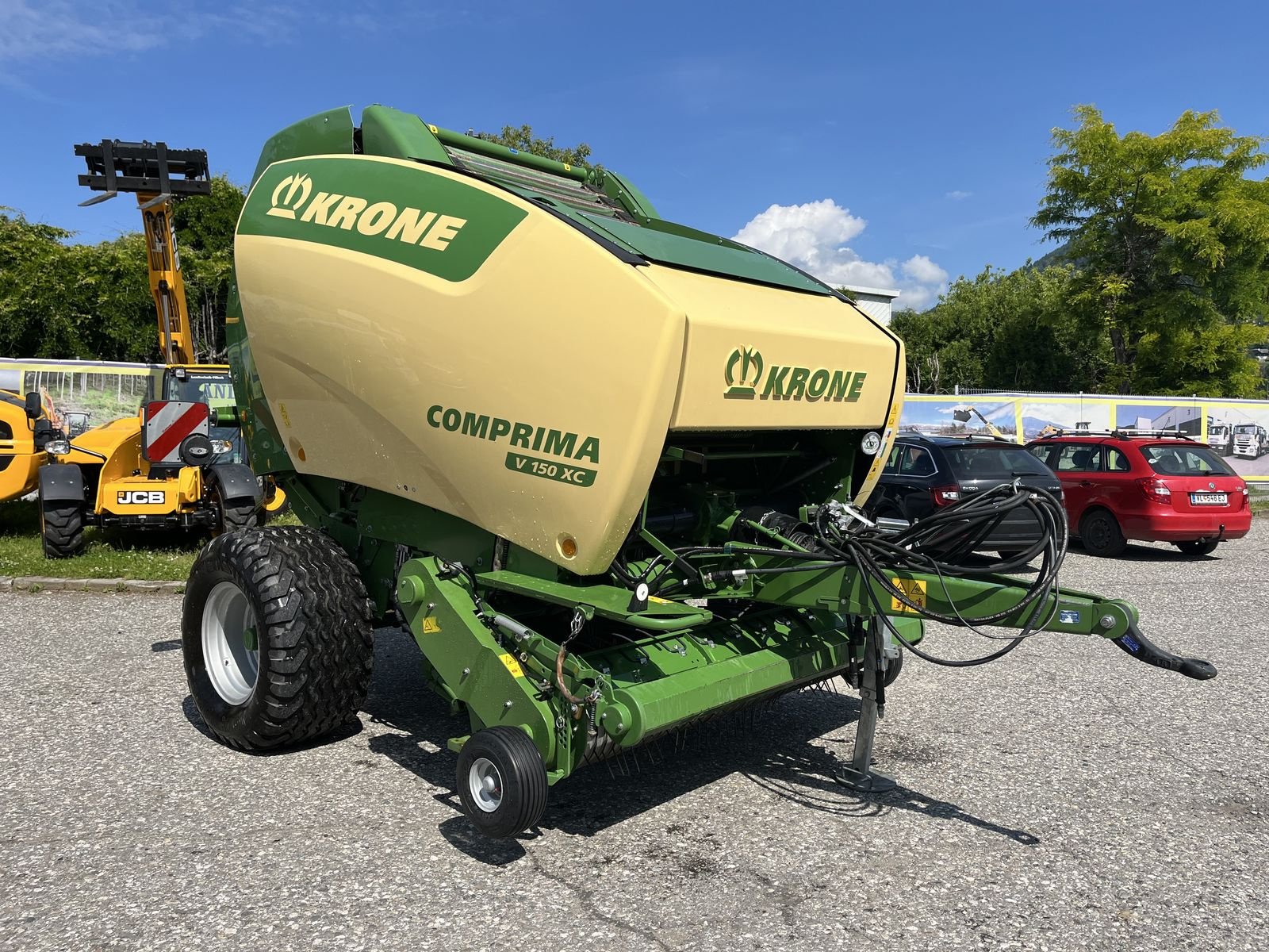 Rundballenpresse типа Krone Comprima   V 150 XC, Gebrauchtmaschine в Villach (Фотография 1)