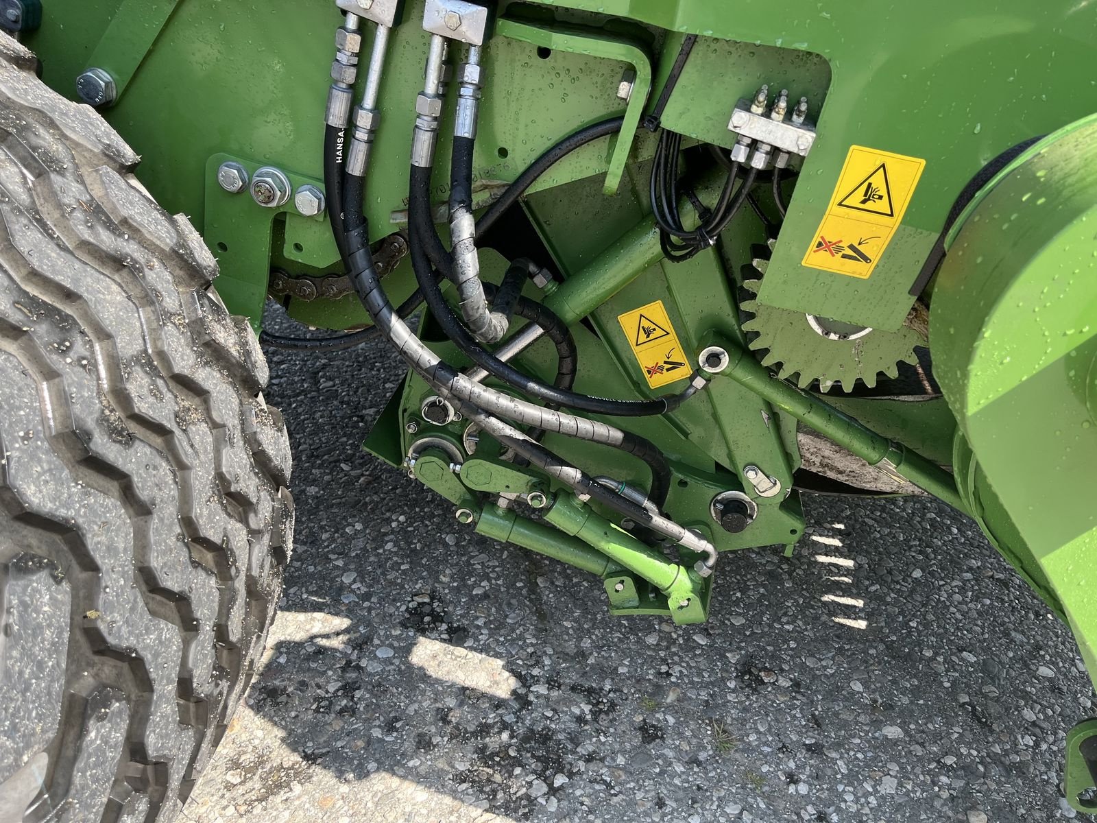 Rundballenpresse типа Krone Comprima   V 150 XC, Gebrauchtmaschine в Villach (Фотография 16)