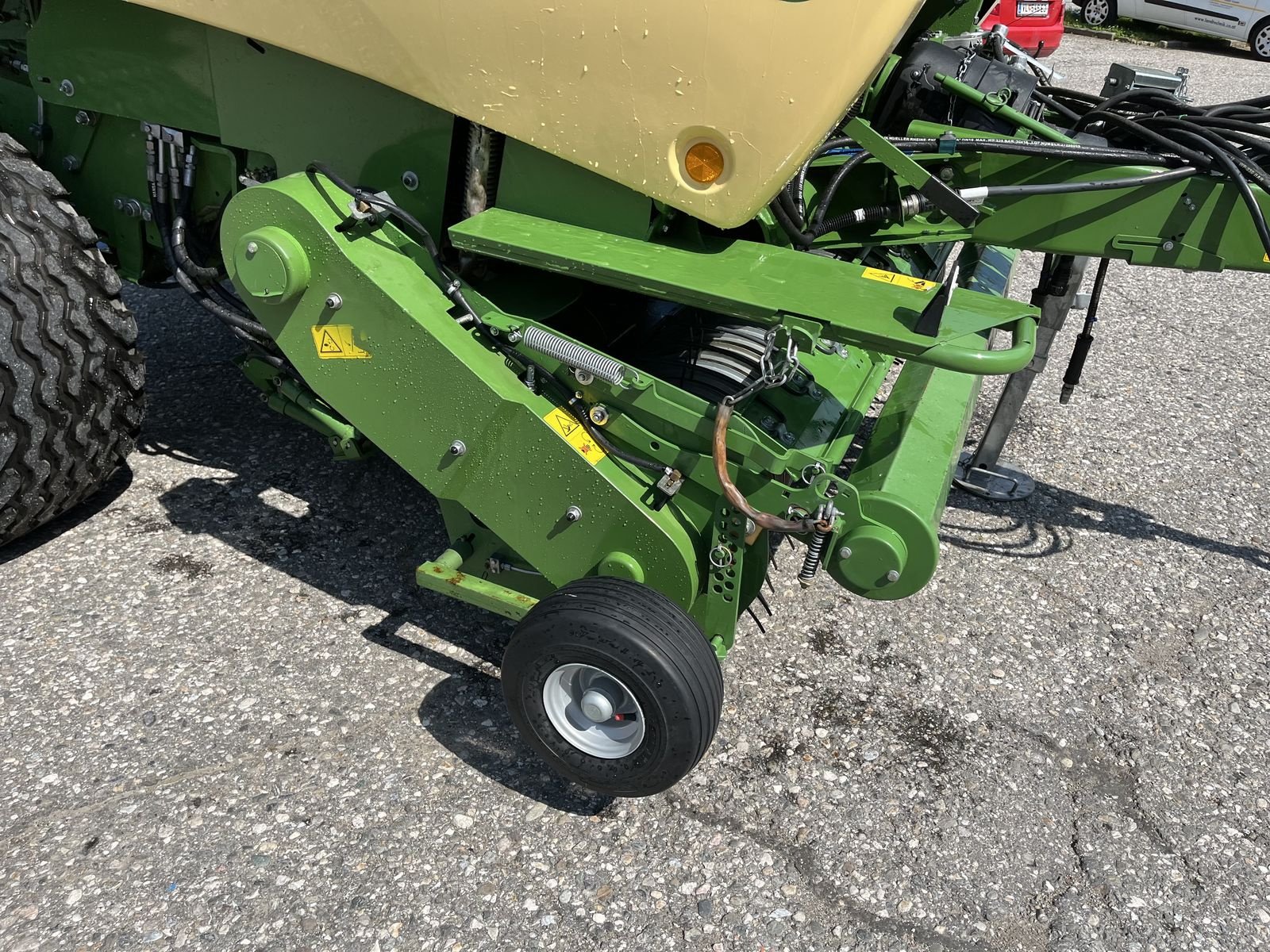 Rundballenpresse типа Krone Comprima   V 150 XC, Gebrauchtmaschine в Villach (Фотография 15)