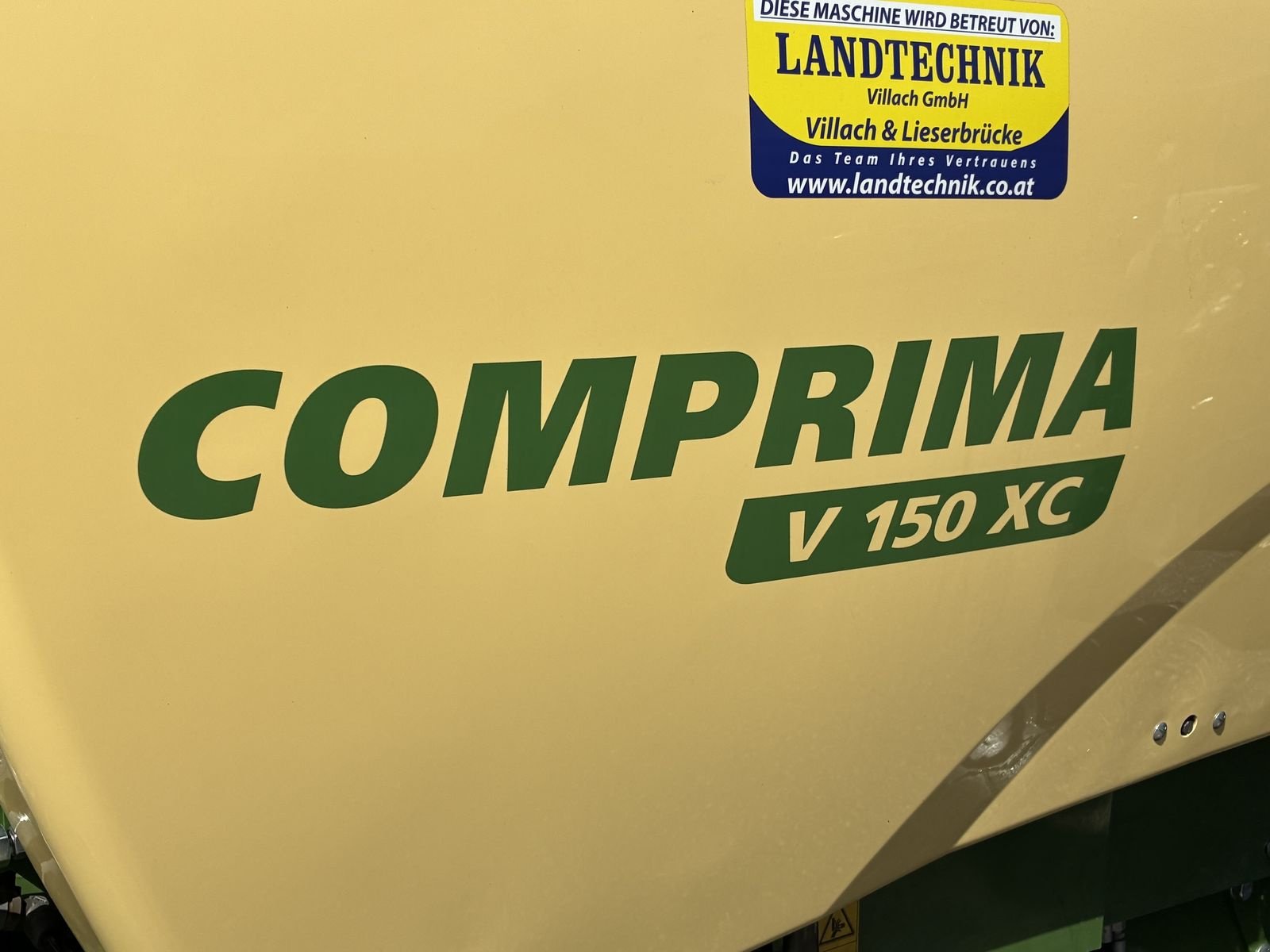 Rundballenpresse typu Krone Comprima V 150 XC, Gebrauchtmaschine v Villach (Obrázek 7)