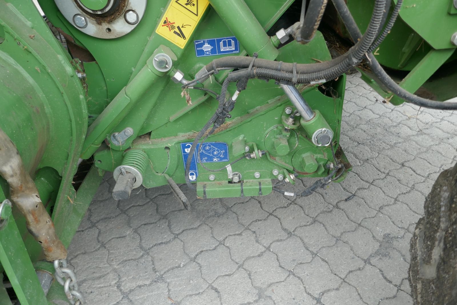 Rundballenpresse типа Krone Comprima V 150 XC, Gebrauchtmaschine в Villach (Фотография 13)