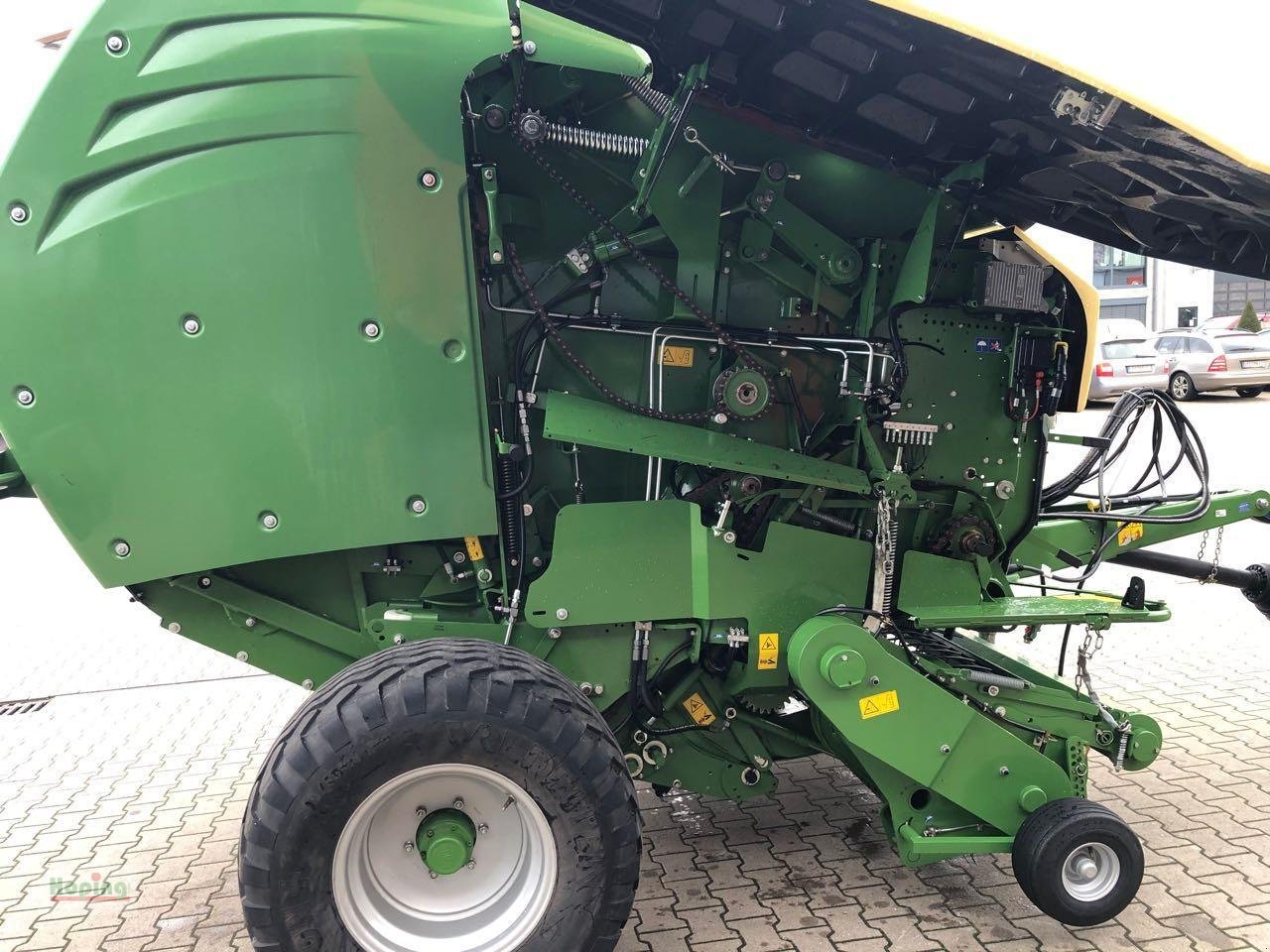 Rundballenpresse типа Krone Comprima V 150 XC, Gebrauchtmaschine в Bakum (Фотография 7)