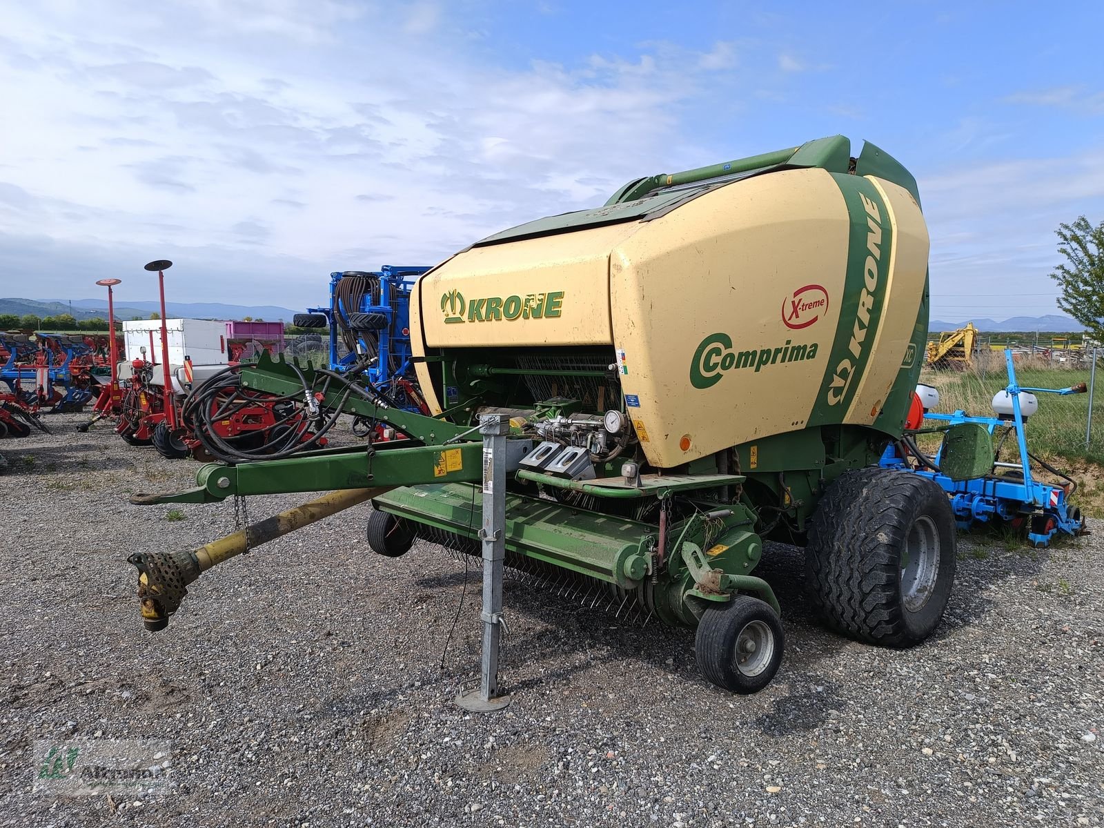 Rundballenpresse от тип Krone Comprima   V 150 XC, Gebrauchtmaschine в Lanzenkirchen (Снимка 2)