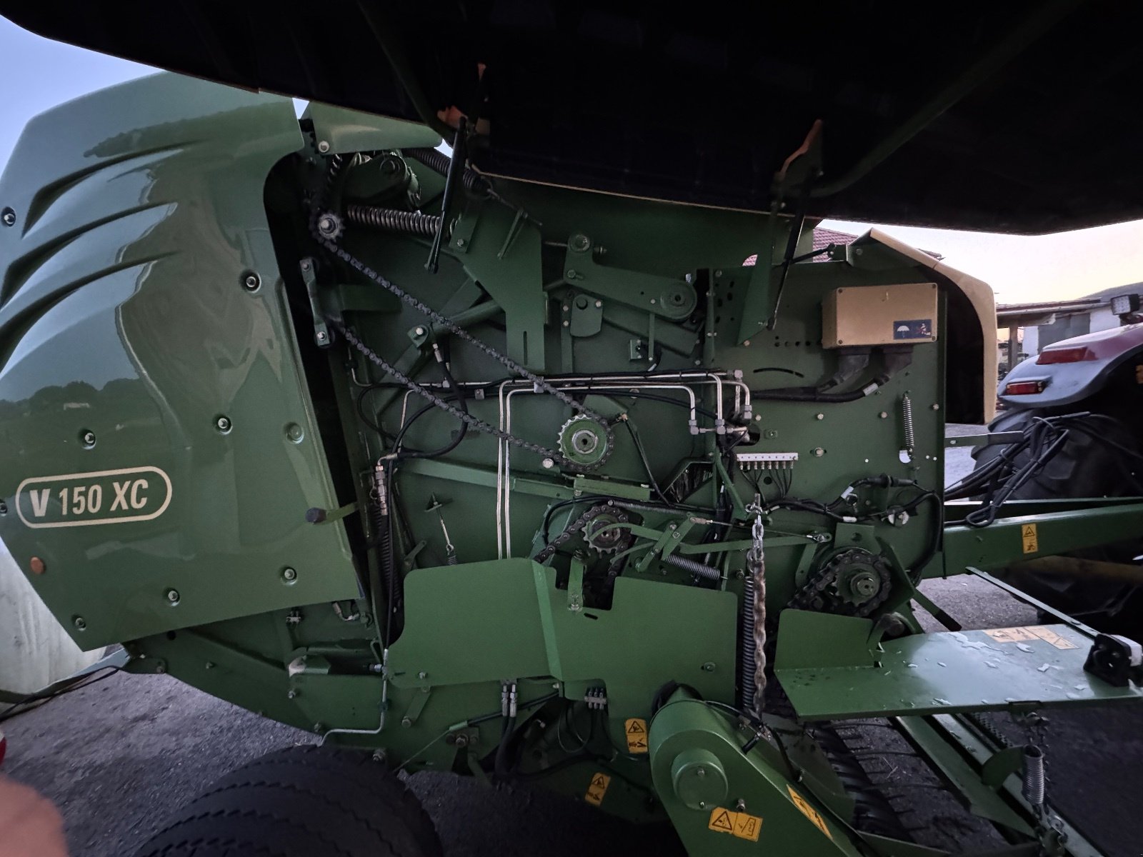 Rundballenpresse tip Krone Comprima V 150 XC, Gebrauchtmaschine in Pregarten (Poză 3)